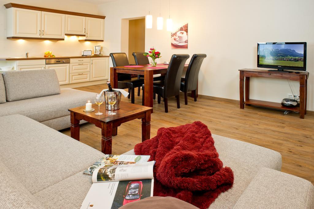 Landhaus Montana Ellmau Habitación foto